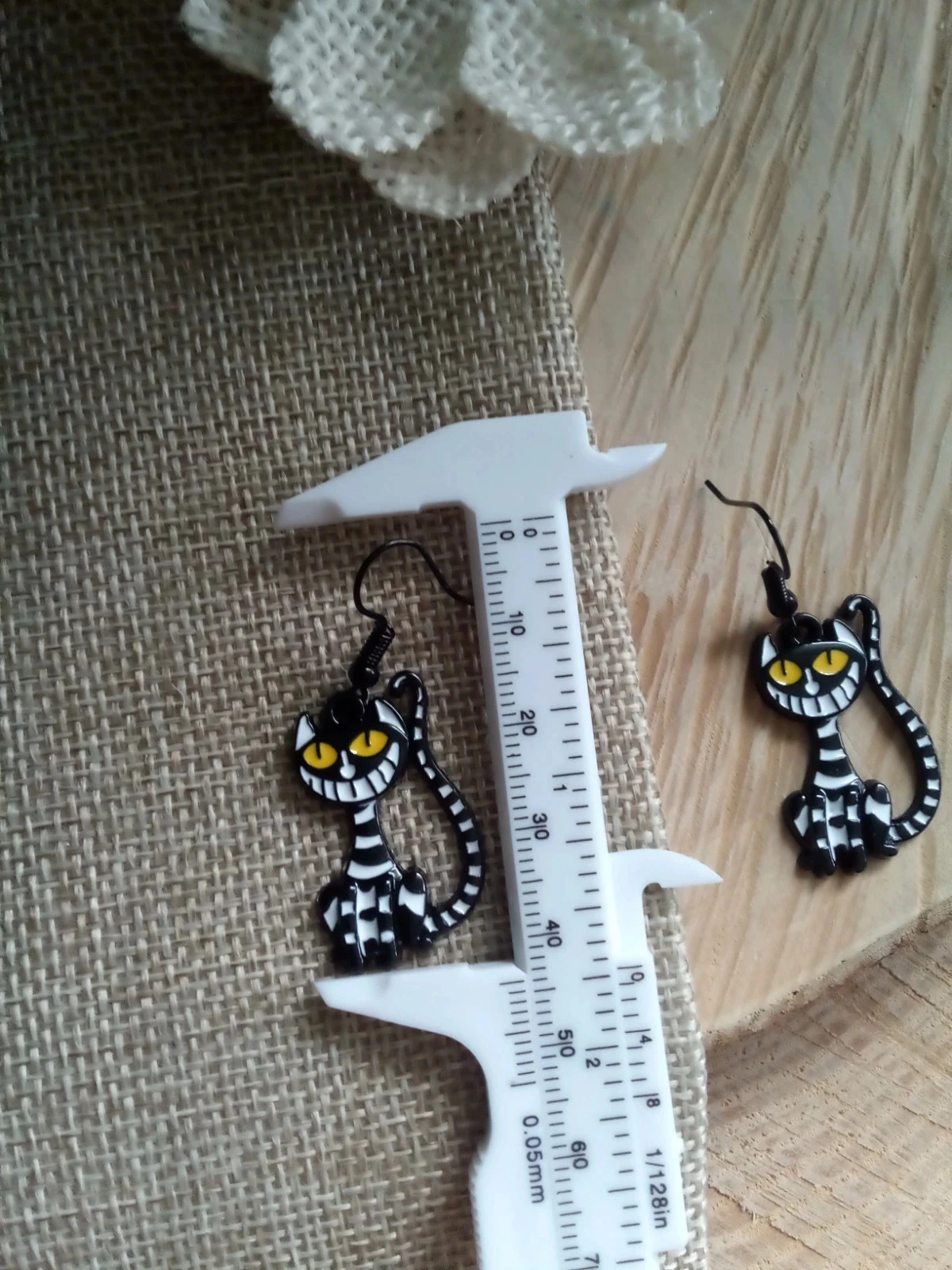 Boucles d'oreilles chats pyjamas rayés – photo 2
